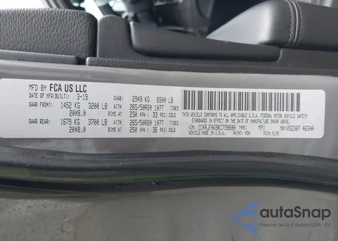 2019 Jeep Grand Cherokee Altitude 4X4 z USA, uszkodzony, nr VIN 1C4RJFAG9KC728680